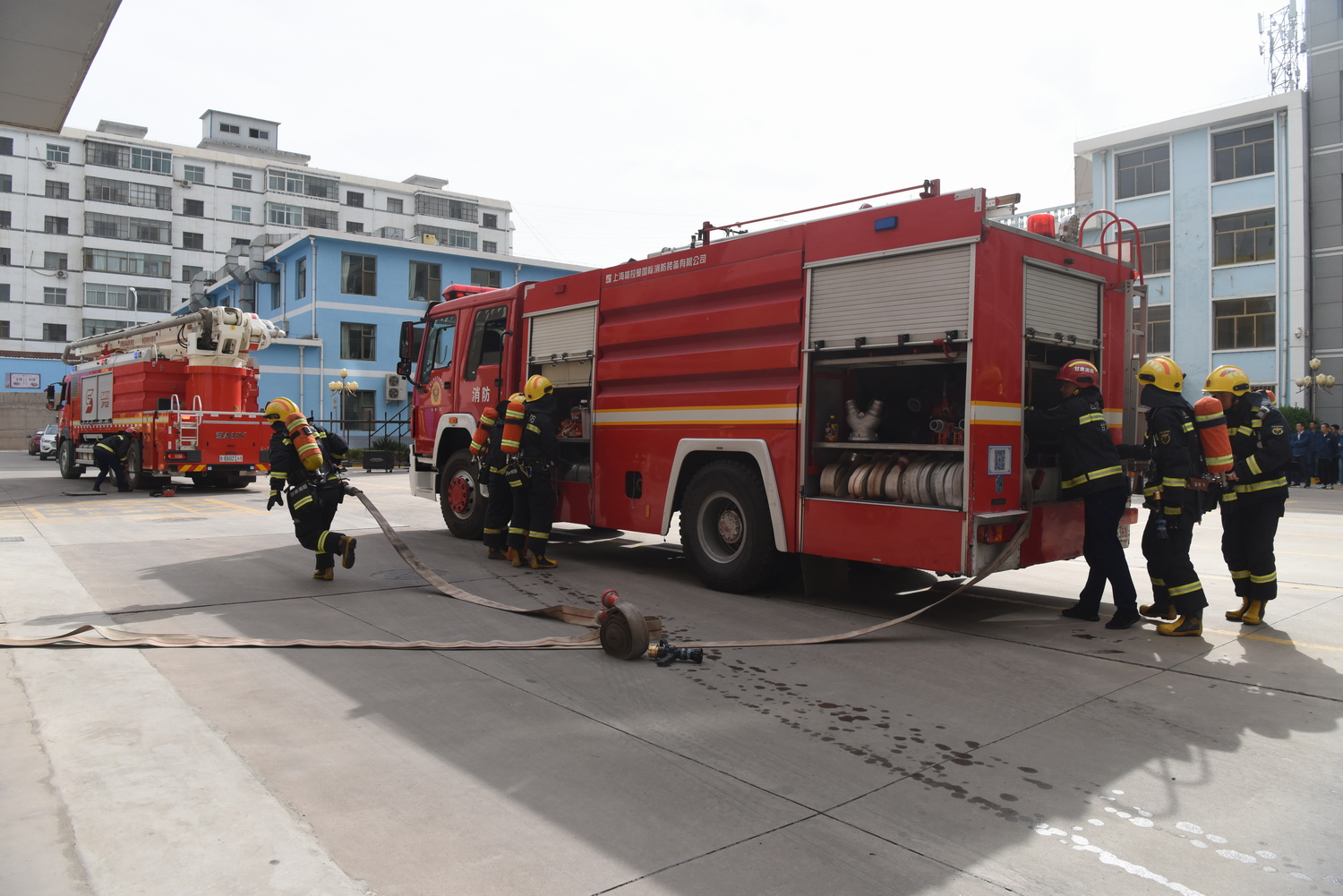 劉家峽水電廠舉行2024年消防安全聯(lián)合應急演練 (2).JPG