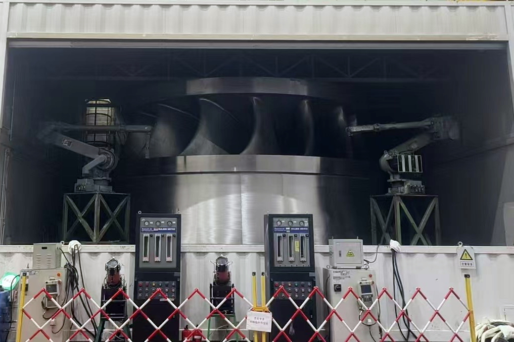 劉家峽水電廠：1號機組整機改造關(guān)鍵工序穩(wěn)步推進 (1).jpg