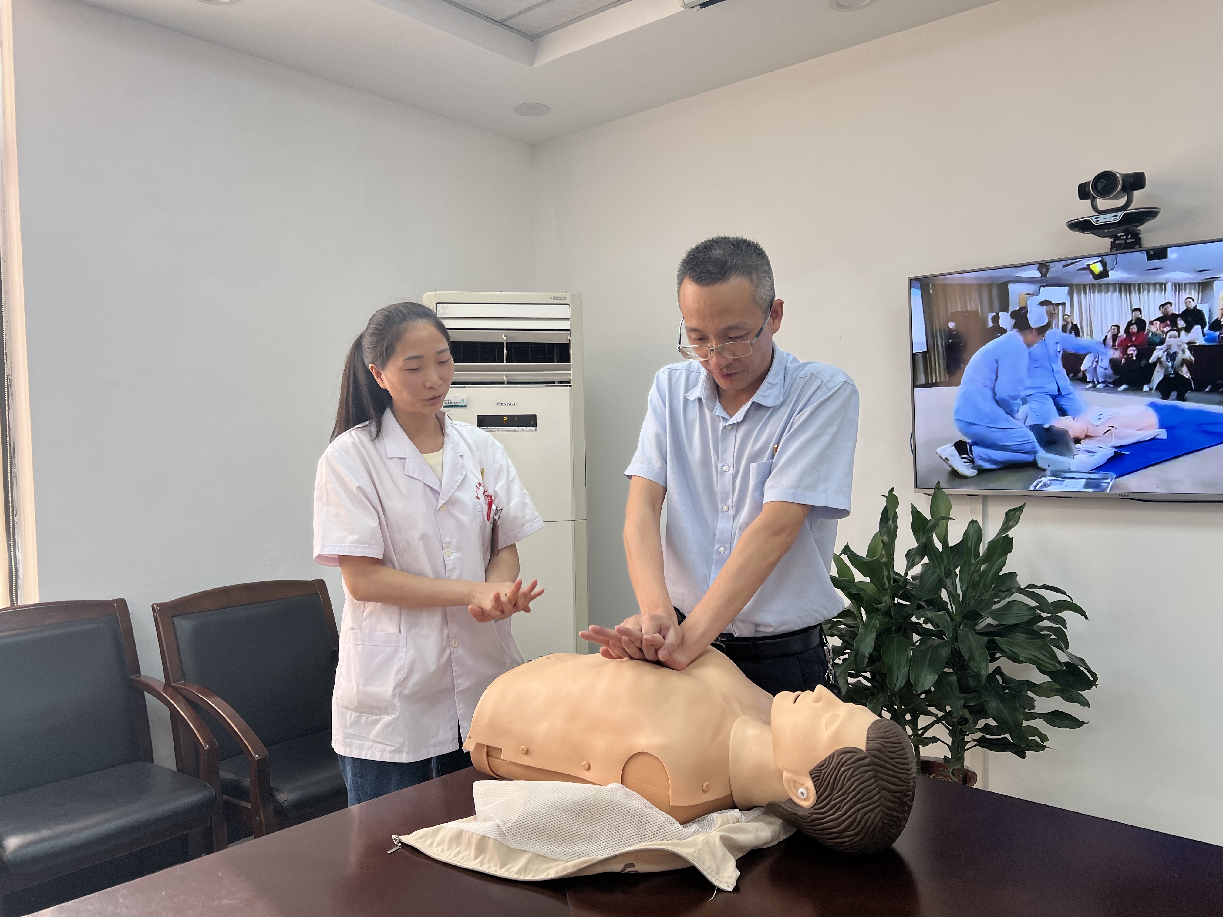 IMG_3713.JPG IMG_3713.JPG